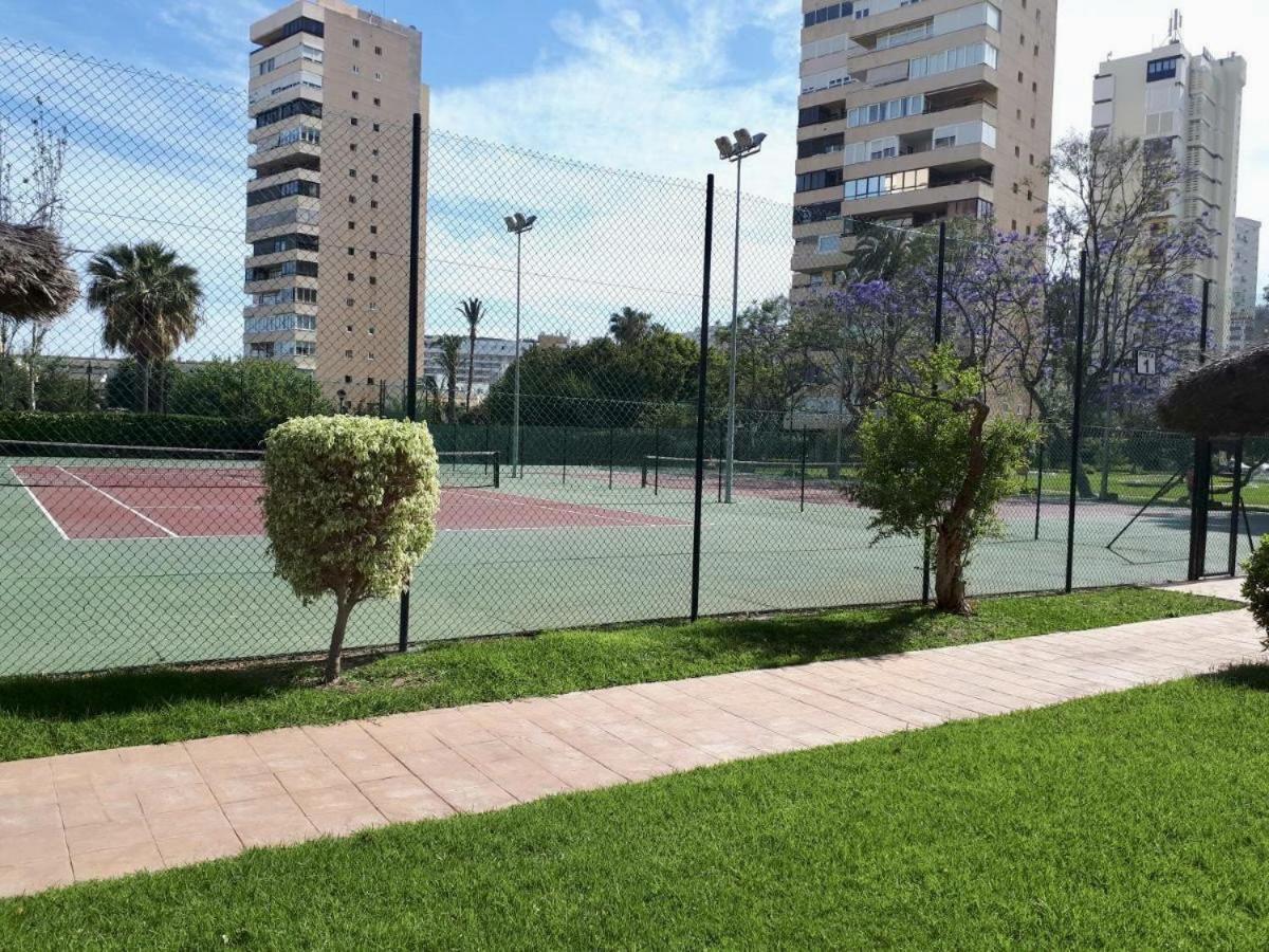 Exclusive Beachfront Apartment Torremolinos - Pool - Paddle - Tenis - Wifi - Central Aircon Ngoại thất bức ảnh